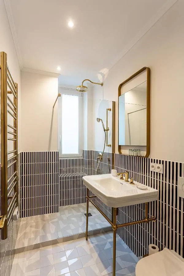 Apartment The San Giorgio Suite Downtown Montmartre Paris