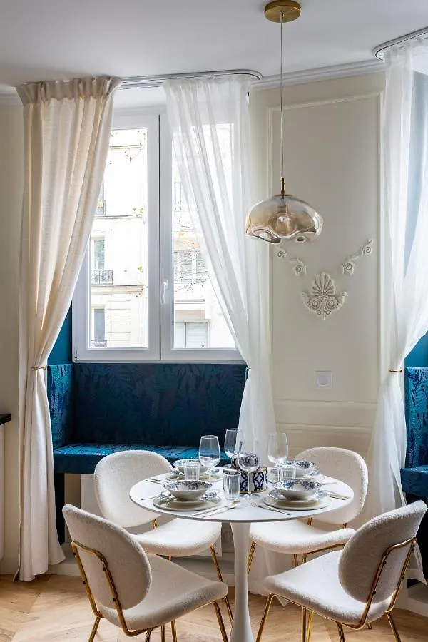 Apartment The San Giorgio Suite Downtown Montmartre Paris