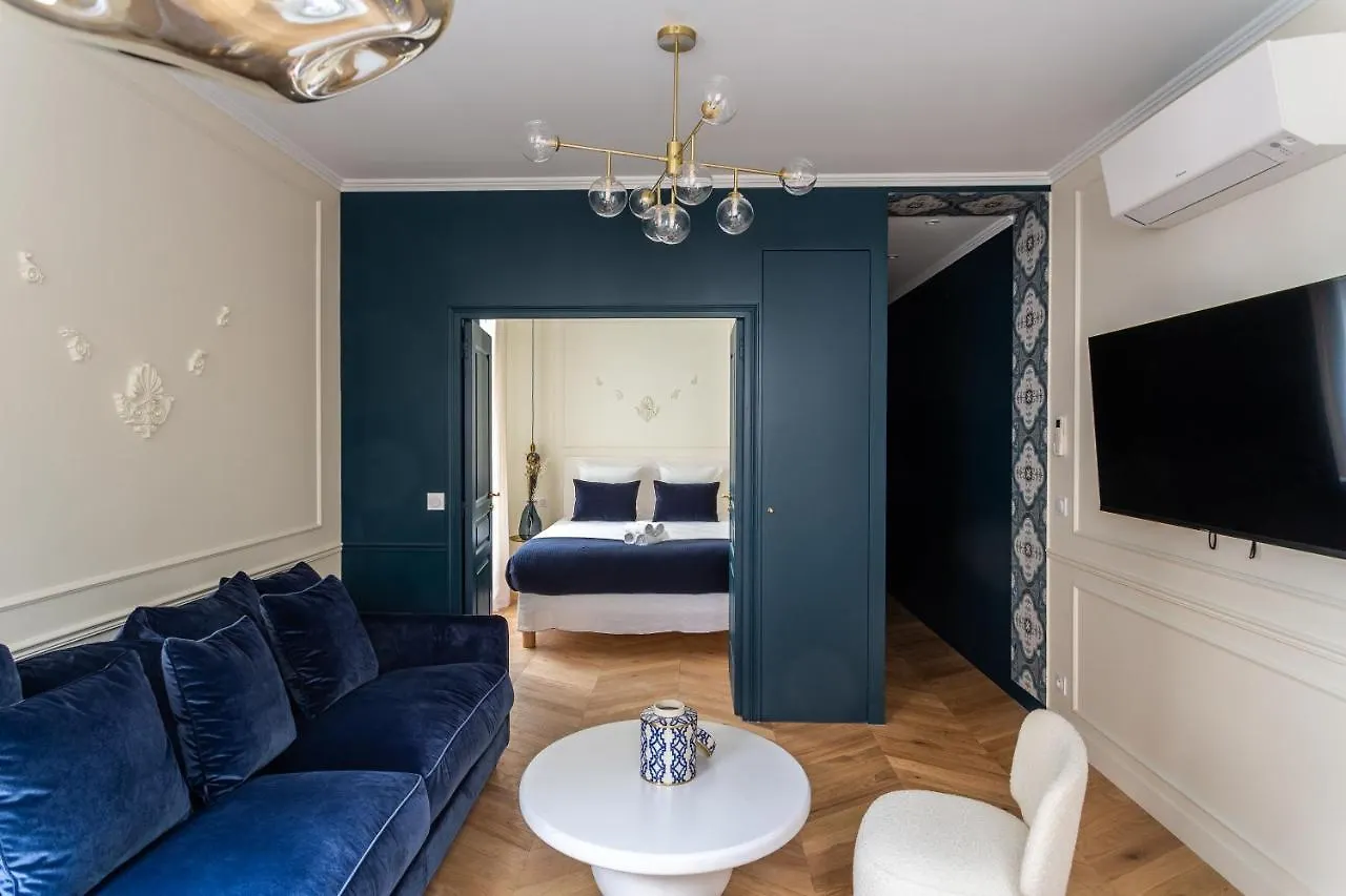 The San Giorgio Suite Downtown Montmartre Paris Apartment